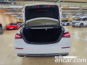 Mercedes-Benz E-Class E250 Avantgarde 2021 года из Южной Кореи