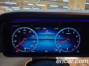 Mercedes-Benz E-Class E250 Avantgarde 2021 года из Южной Кореи