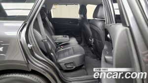 Kia Sorento Дизель 2.0 2WD 2020 года из Южной Кореи