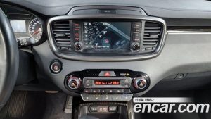 Kia Sorento Дизель 2.0 2WD 2020 года из Южной Кореи