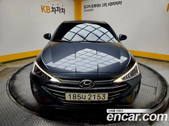Hyundai AVANTE 1.6 2020 года из Кореи