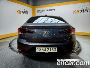 Hyundai AVANTE 1.6 2020 года из Южной Кореи