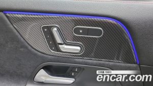 Mercedes-Benz GLA-Class GLA45 AMG 4MATIC+ 2023 года из Южной Кореи
