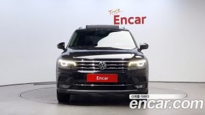 Volkswagen Tiguan 2.0 TDI Prestige 2020 года из Южной Кореи