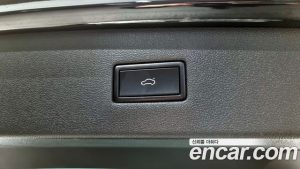 Volkswagen Tiguan 2.0 TDI Prestige 2020 года из Южной Кореи