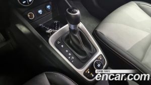 Hyundai Venue 1.6 Modern 2020 года из Южной Кореи