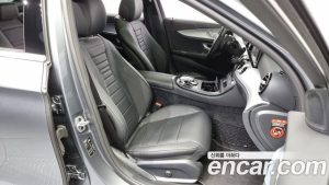 Mercedes-Benz E-Class E250 Avantgarde 2020 года из Южной Кореи
