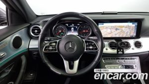 Mercedes-Benz E-Class E250 Avantgarde 2020 года из Южной Кореи
