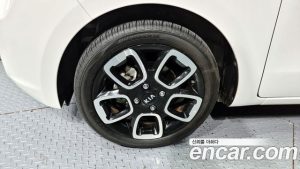 Kia RAY Signature 2021 года из Южной Кореи