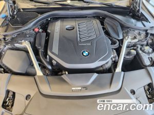 BMW 7-Series 740Li xDrive M Sport 2020 года из Южной Кореи