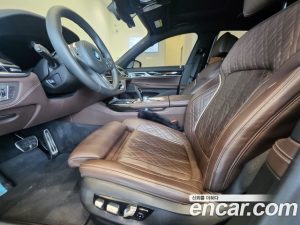 BMW 7-Series 740Li xDrive M Sport 2020 года из Южной Кореи