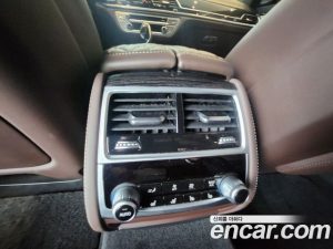 BMW 7-Series 740Li xDrive M Sport 2020 года из Южной Кореи