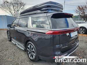 Kia Carnival 9-Seater Signature 2022 года из Южной Кореи