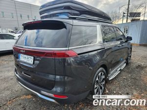 Kia Carnival 9-Seater Signature 2022 года из Южной Кореи