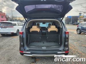 Kia Carnival 9-Seater Signature 2022 года из Южной Кореи
