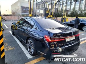 BMW 7-Series M760Li xDrive 2020 года из Южной Кореи