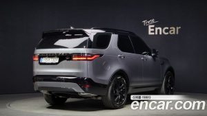 Land Rover Discovery P360 R-Dynamic SE 2023 года из Южной Кореи