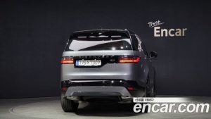 Land Rover Discovery P360 R-Dynamic SE 2023 года из Южной Кореи