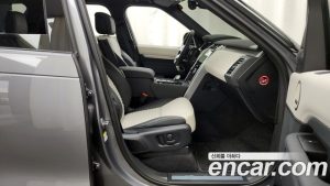 Land Rover Discovery P360 R-Dynamic SE 2023 года из Южной Кореи