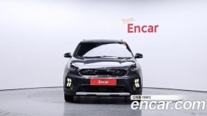 Kia Niro 1.6 HEV 2020 года из Южной Кореи