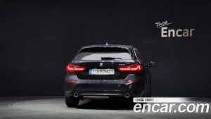 BMW 1-Series 118d Sport 2021 года из Южной Кореи