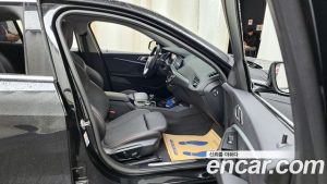 BMW 1-Series 118d Sport 2021 года из Южной Кореи