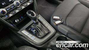 Hyundai AVANTE 1.6 2020 года из Южной Кореи