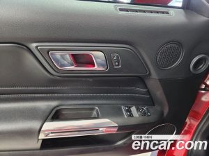 Ford Mustang Coupe 2021 года из Южной Кореи