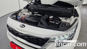 Kia Seltos Бензин 1.6 Turbo 4WD 2022 года из Южной Кореи