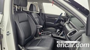 Kia Seltos Бензин 1.6 Turbo 4WD 2022 года из Южной Кореи