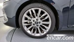 Kia K7 2.5 GDI Noblesse 2020 года из Южной Кореи