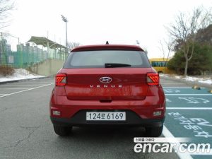Hyundai Venue 1.6 Flux 2020 года из Южной Кореи