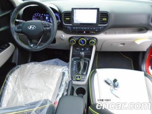 Hyundai Venue 1.6 Flux 2020 года из Южной Кореи