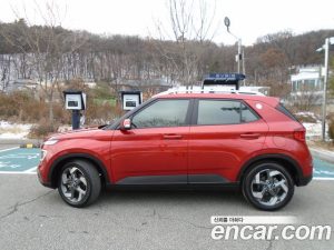 Hyundai Venue 1.6 Flux 2020 года из Южной Кореи