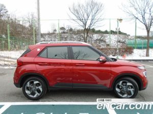 Hyundai Venue 1.6 Flux 2020 года из Южной Кореи