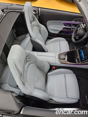 Mercedes-Benz SL-Class AMG SL63 4MATIC+ Performance 2023 года из Южной Кореи