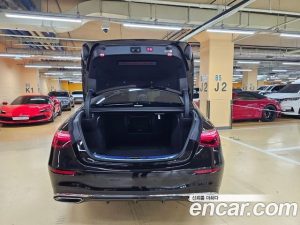Mercedes-Benz S-Class S500L 4MATIC 2023 года из Южной Кореи