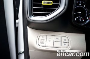 Hyundai Venue 1.6 Flux 2021 года из Южной Кореи