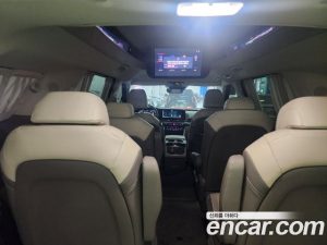 Kia Carnival Бензин 9-Seater HI-Limousine 2023 года из Южной Кореи