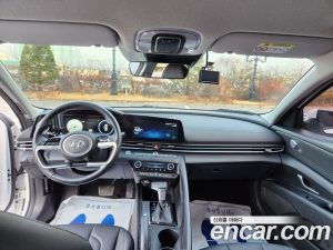 Hyundai AVANTE 1.6 2021 года из Южной Кореи