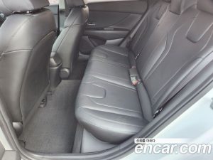 Hyundai AVANTE 1.6 2021 года из Южной Кореи