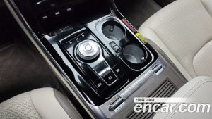 Kia Carnival 9-Seater HI-Limousine 2023 года из Южной Кореи