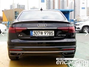 Audi A4 40 TFSI 2021 года из Южной Кореи