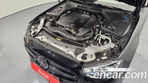 Mercedes-Benz E-Class E350 4MATIC AMG Line 2021 года из Южной Кореи