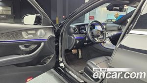 Mercedes-Benz E-Class E350 4MATIC AMG Line 2021 года из Южной Кореи