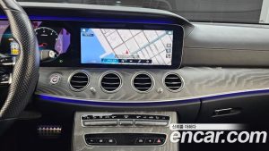 Mercedes-Benz E-Class E350 4MATIC AMG Line 2021 года из Южной Кореи