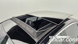 Mercedes-Benz E-Class E350 4MATIC AMG Line 2021 года из Южной Кореи
