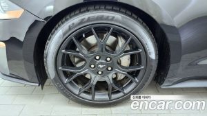Ford Mustang Coupe 2020 года из Южной Кореи