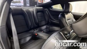 Ford Mustang Coupe 2020 года из Южной Кореи