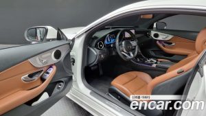 Mercedes-Benz C-Class C200 Coupe 2020 года из Южной Кореи